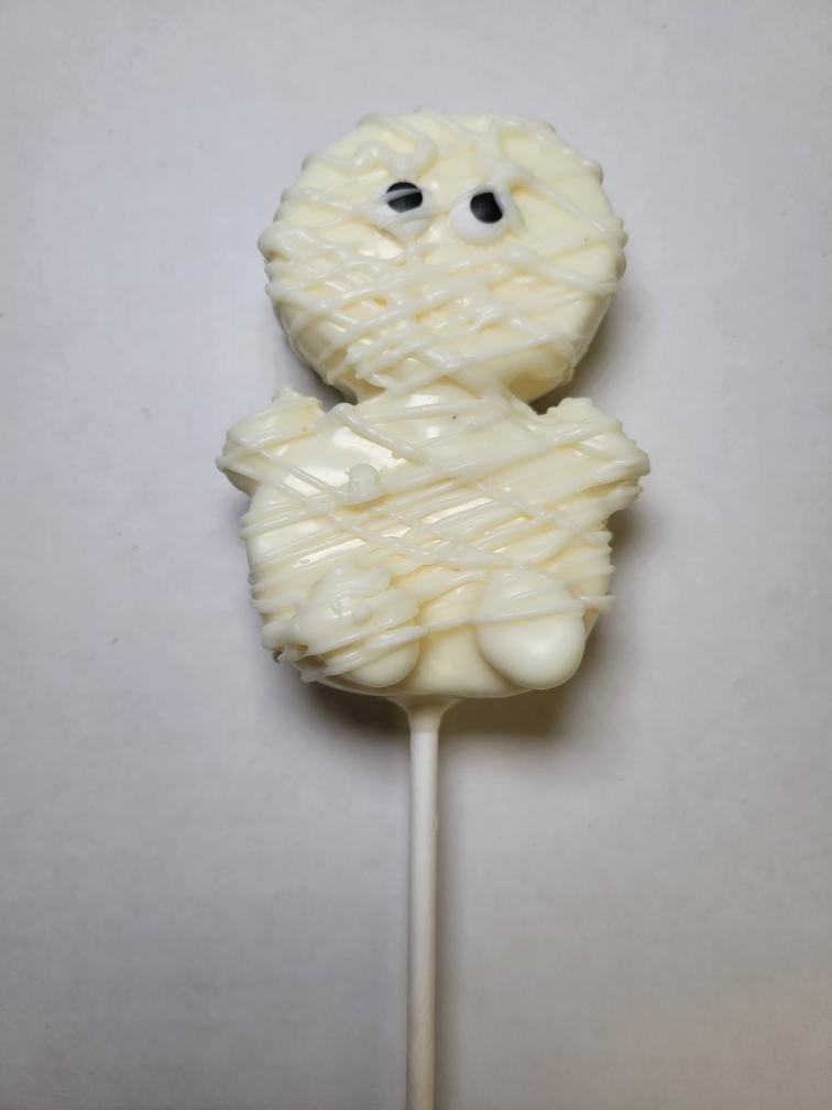 Halloween Mummy Marshmallow Pops  Sweeties Candy Cottage   