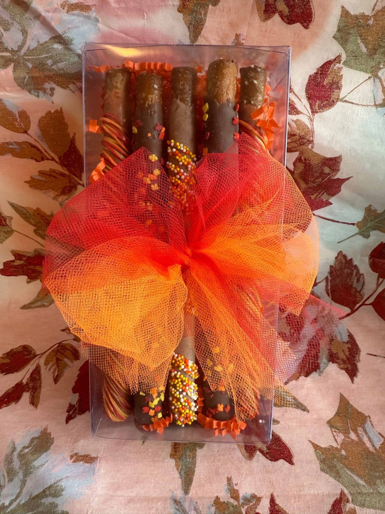 Thanksgiving Pretzel Rod Gift Box - Sweeties Candy Cottage